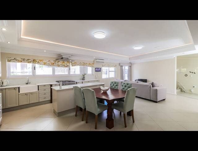 5 BEDROOM HOUSE FOR SALE IN BRYANSTON
